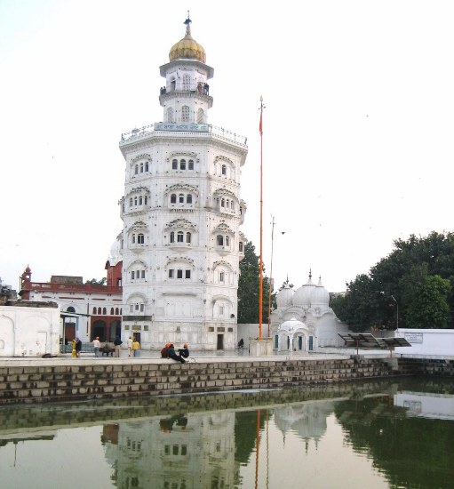 Gurudwara Baba Atal Sahib Pendžabe