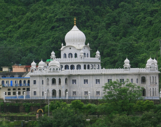 Gurdwara Rewalsar, Himachal Pradešas