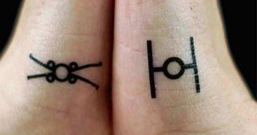 Pora „Žvaigždžių karų“ tatuiruotė