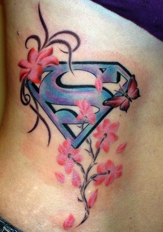 Prisiminimų superherojų tatuiruotė