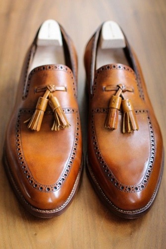 Parlayan Tan Loafer'lar