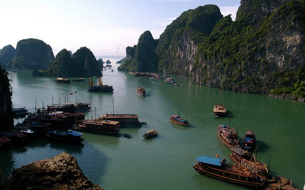 Halongo įlankos Vietnamo lankytinos vietos