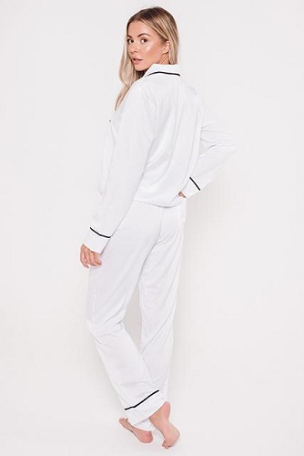 Uzun Kollu Beyaz Pijama Takımı