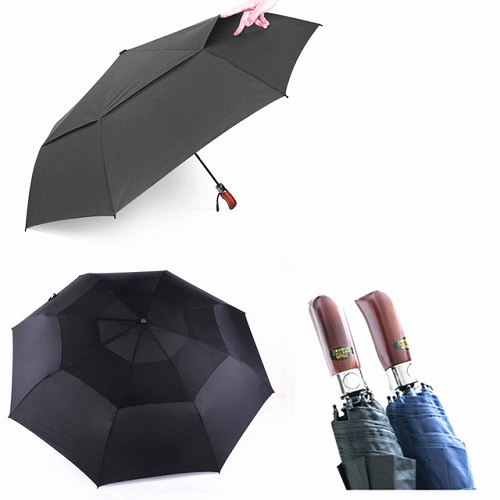 Trys sulankstomi vėjui atsparūs skėčiai