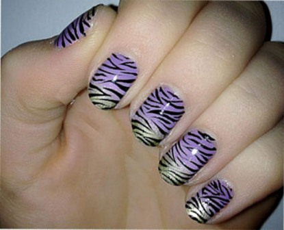 Laisvų rankų Ombre Zebra nagai