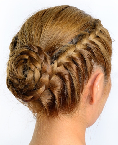 orta boy saçlar için kolay örgülü saç modelleri - Waterfall Rope Braid And Rope Bun
