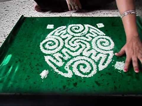 Pasienio Rangoli dizainas