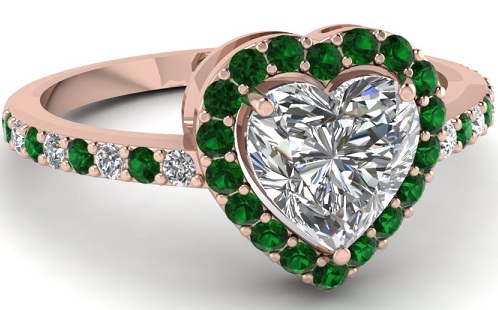 Smaragdo sužadėtuvių žiedas su širdies formos deimantu