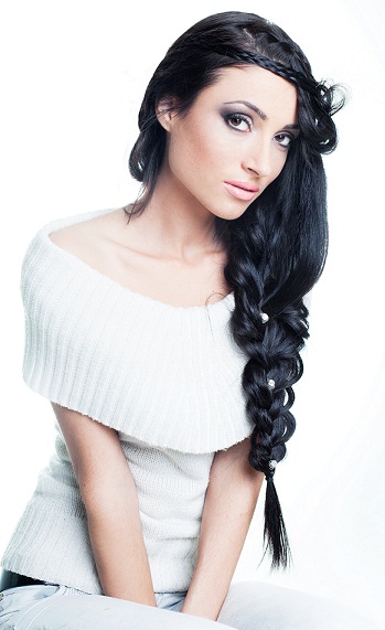 Lopsided Braid - ilgi pinti plaukai