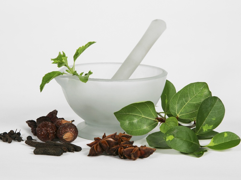 Saç Uzaması İçin Ayurvedik Çözümler & Saç dökülmesi