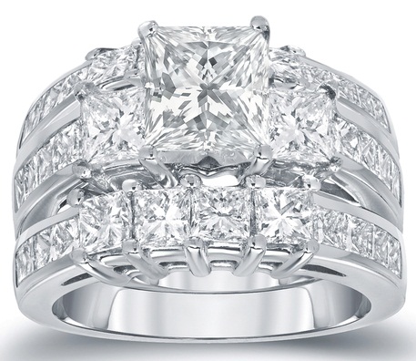Platininis baltas deimantinis princesės žiedas