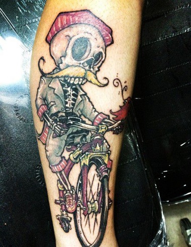 Skeleto baikerio tatuiruotė