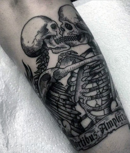 Skeleto poros tatuiruotė