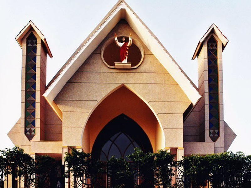 Bažnyčios Delyje