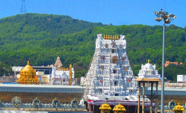 Venkateshwara Tirupati Balaji Hindistan'daki Ünlü Hindu Tapınakları