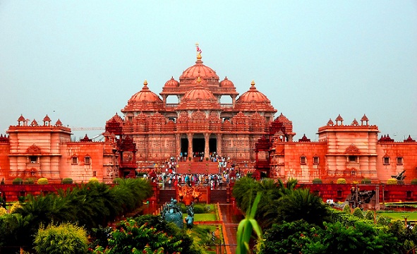 Akshardham Tapınağı delhi Hindistan'daki Ünlü Hindu Tapınakları