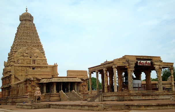 Hindistan'da Brihadeshwara Tapınağı hindu tapınakları