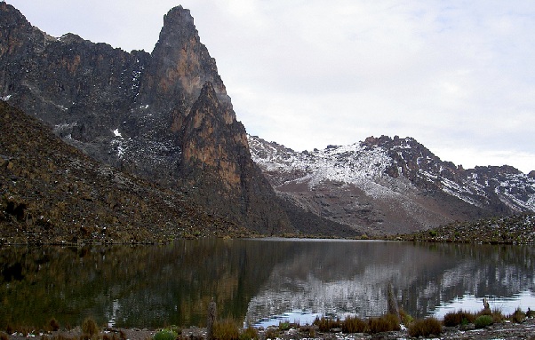 mount-kenya_kenya-turist-yerler