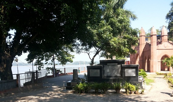 parklar-in-guwahati-sukreswar-ghat-park