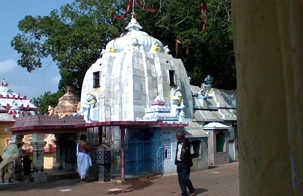loknath-temple_puri-turist-yerler