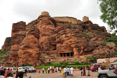 Badami Mağara Tapınağı