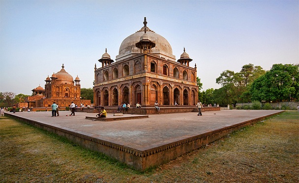 khusro-bagh_uttar-pradesh-turist-yerler