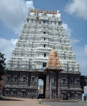 Kanchipuram, Tamil Nadu'daki Sri Ulagalanda Perumal Tapınağı