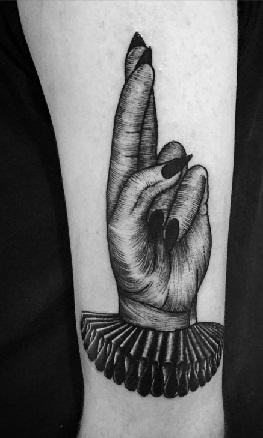 Meninis raganos rankų tatuiruotės dizainas