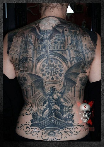 Nuostabus „Gargoyle“ tatuiruotės dizainas