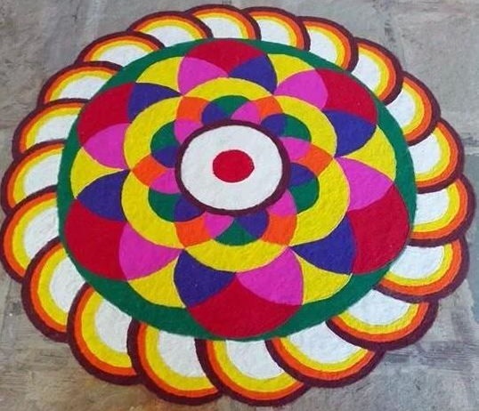 Spalvingas 3D Rangoli dizainas