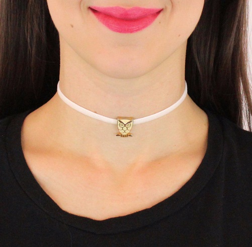 „White Velvet Choker“