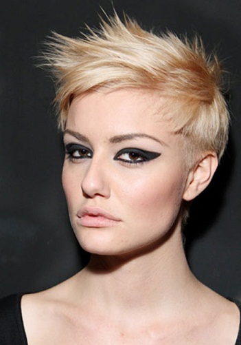 Trumpos Pixie šukuosenos 7