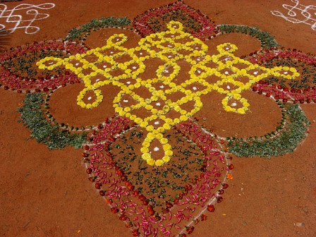 Tradiciniai rangoli dizainai pongalui