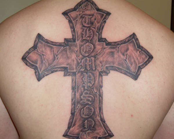 Akmens kryžiaus tatuiruotės dizainas