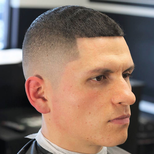 „Buzz Cut“ su „Edge Up“ ir „High Skin Fade“