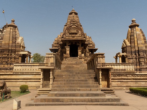Khajuraho'daki Lakshmana Tapınağı