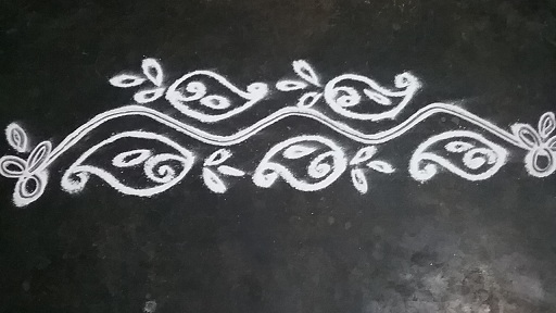 Sınır Beyaz Rangoli