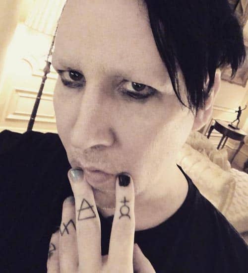 Marilyn Manson be makiažo 2