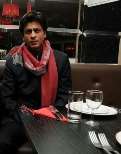 Shahrukh Khan su makiažu ir be jo