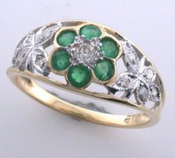 Senovinis smaragdo žiedas