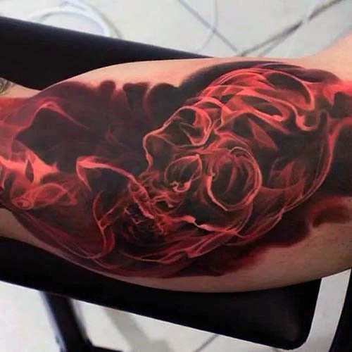 Realistiška raudona 3D tatuiruotė