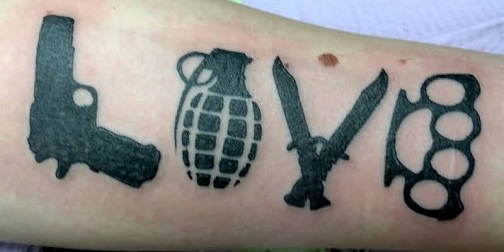 Mirtinas gangsterio tatuiruotės dizainas