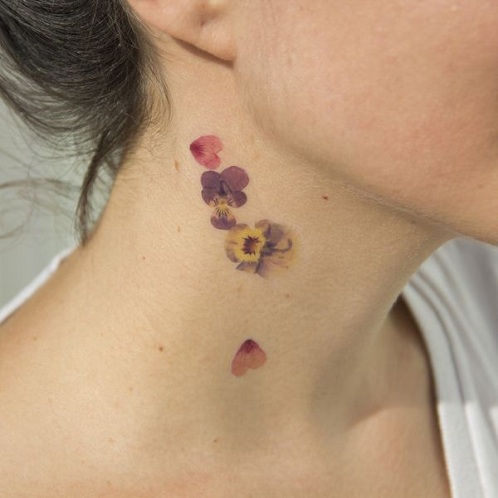 „Pansy Delicate“ tatuiruotė