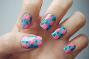 Sanatsal Gül Nail Art