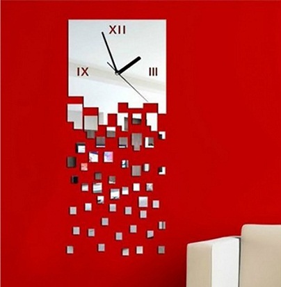Dizainerių kvadratiniai laikrodžiai