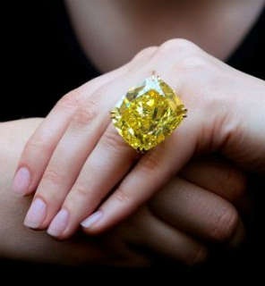 Retas geltonas deimantas didelis deimantinis žiedas
