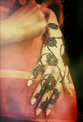 Henna dizainas vasarai