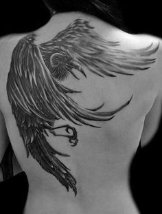 Gotik Karga Dövme tasarımları