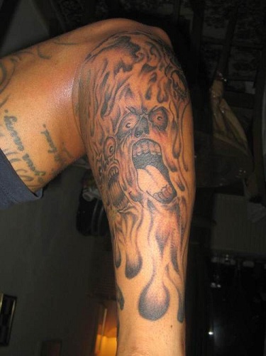 „Ghost in Flames“ tatuiruočių dizainas