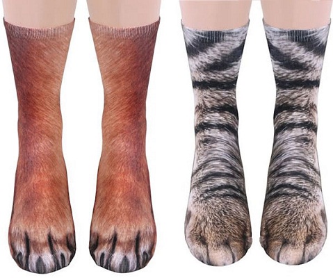 Išgalvotos kojinės su gyvūnų kojomis